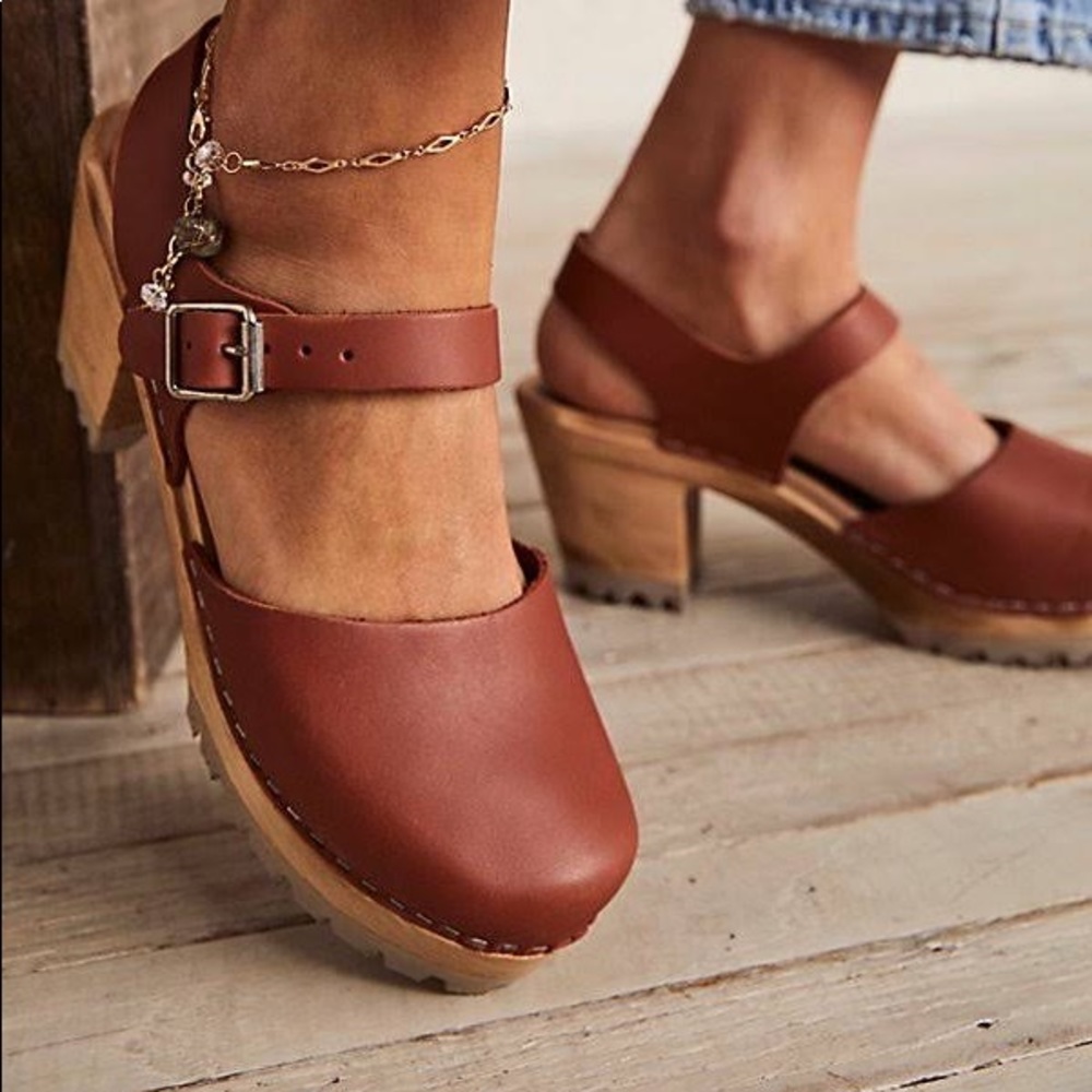 MIA Abby Clog